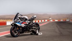 BMW S 1000 RR: Speed Meets Passion