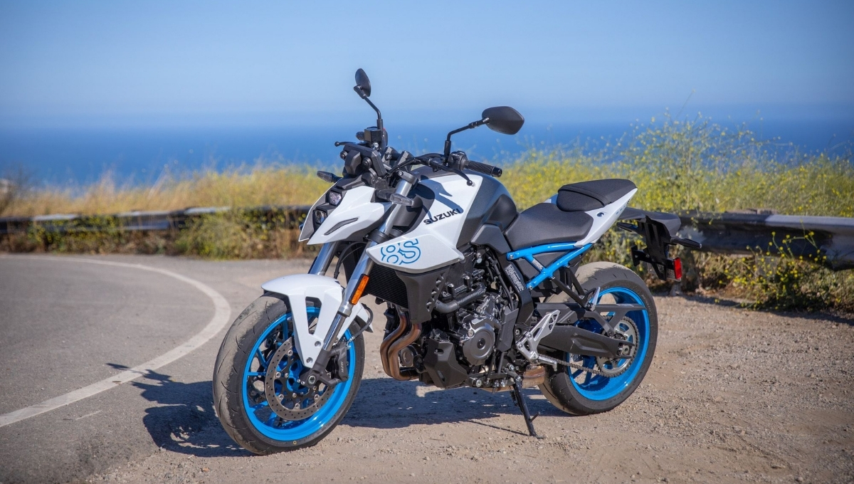 Suzuki GSX-8S