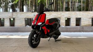 VLF Mobster Price: Specs, Features and Mileage 125cc Scooter India
