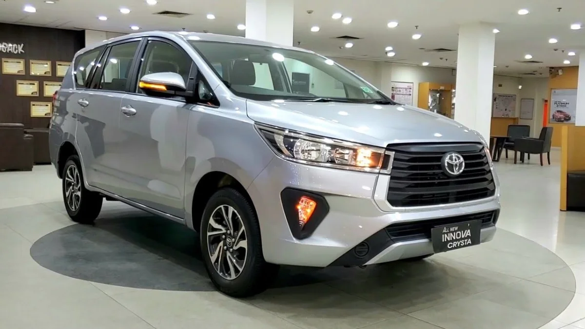 Toyota Innova Crysta
